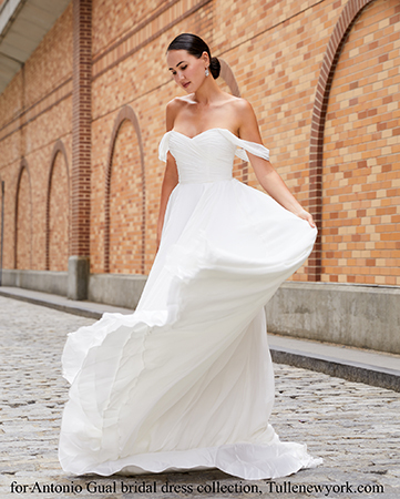 Woman in Antonio Gual Bridal collection gown